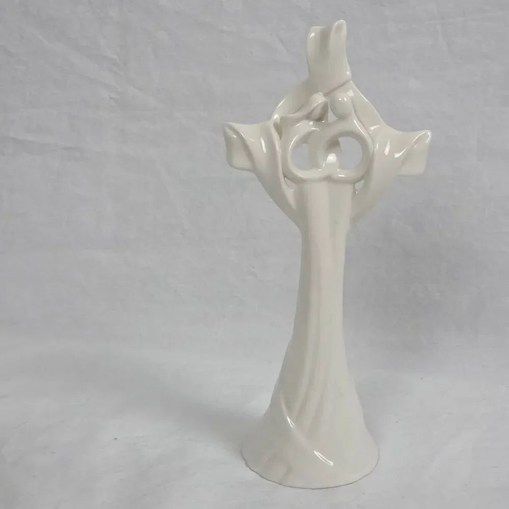 Circle of Love Cross Figurine Faithful Bond Enesco